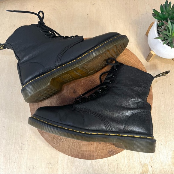 Dr Martens | 1460 Pascal Softee 8 Eye Boots Size 8 - Picture 4 of 16